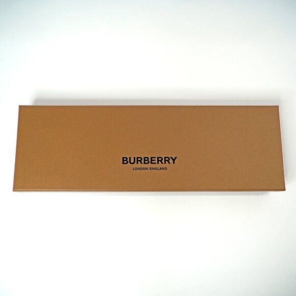 Authentic Burberry Lightweight Giant Check Wool & Silk Scarf - Picture 3 of 3